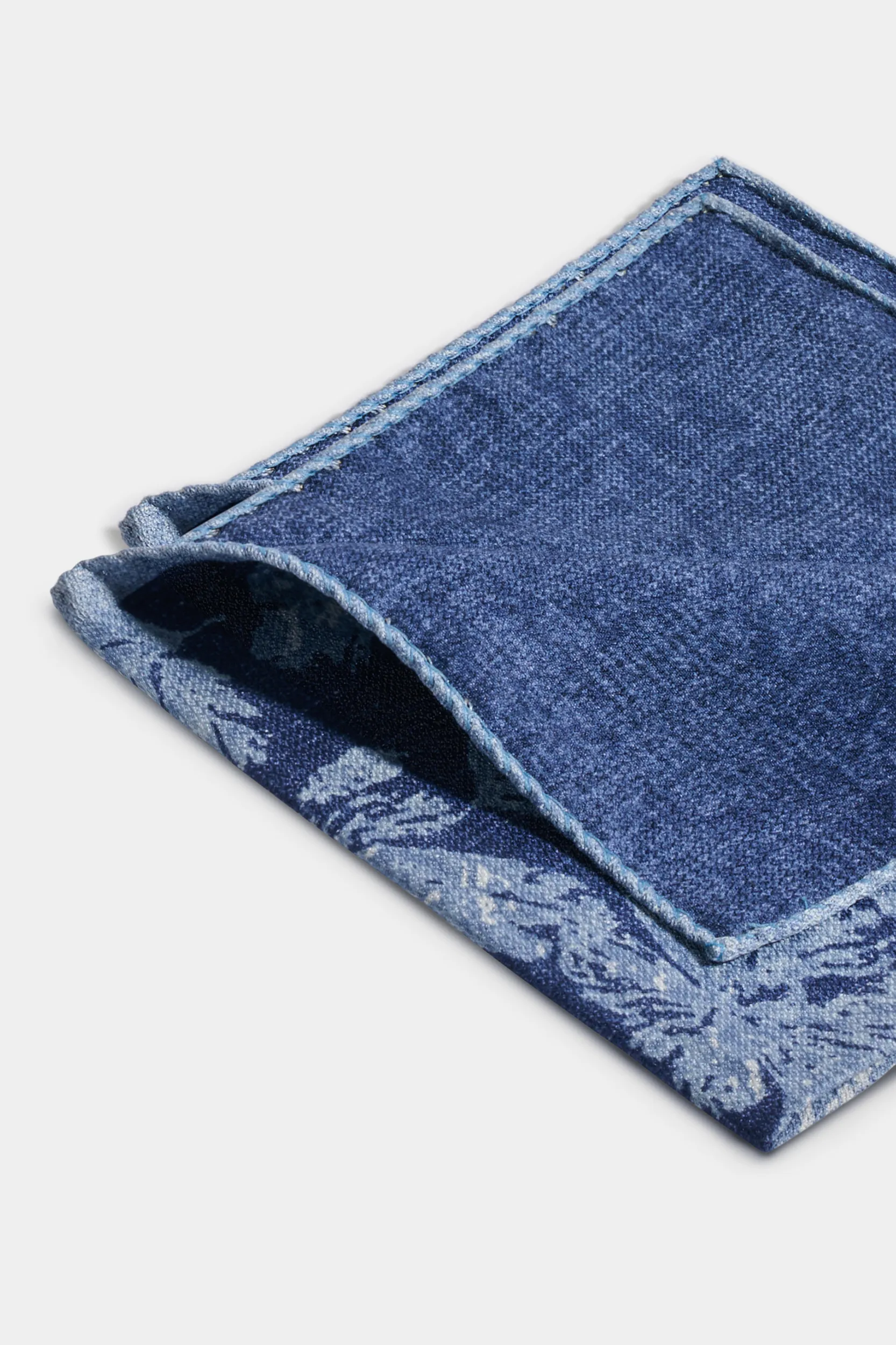 Blue macro flower pocket square - Made in Italy - Image 3