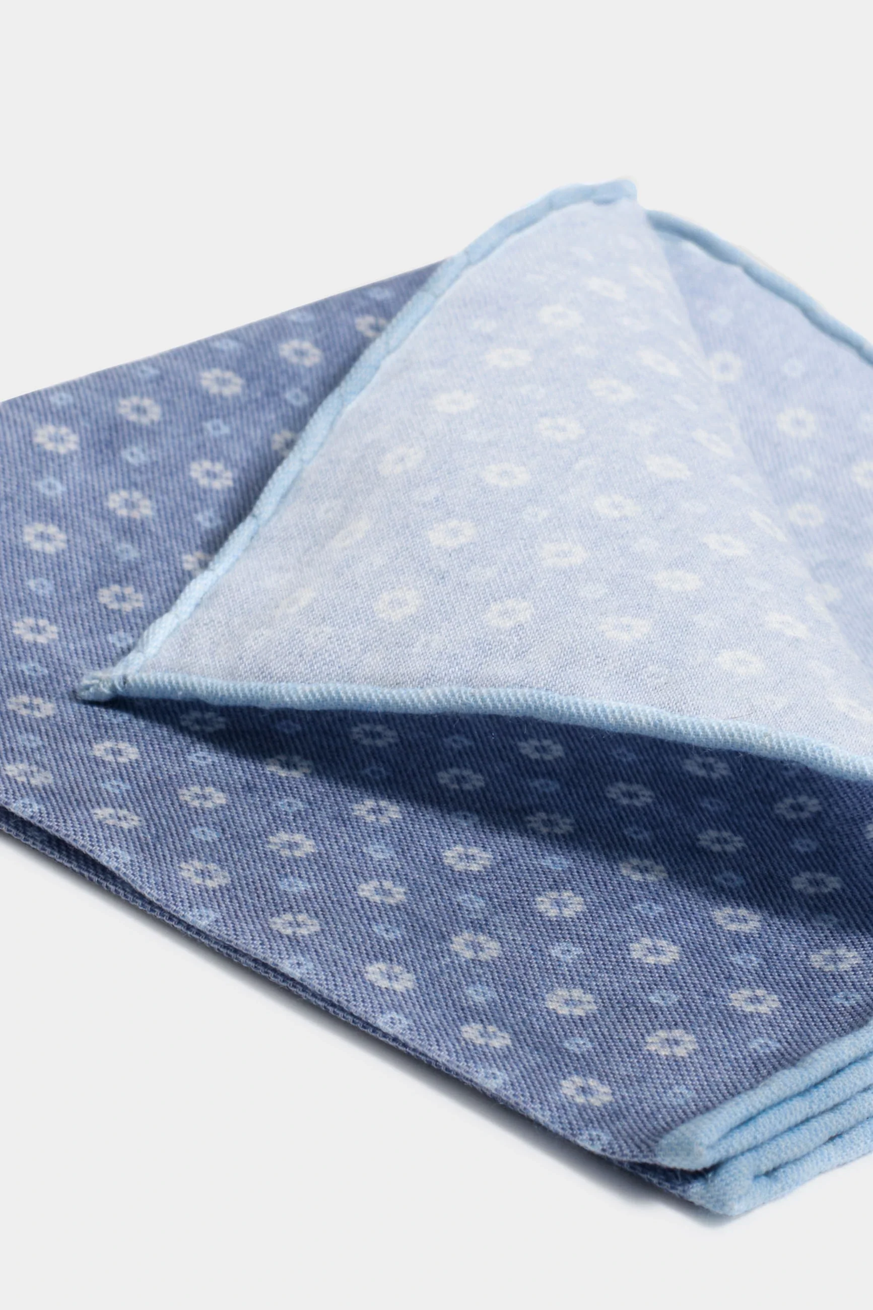 Denim blue fancy pocket square - Made in Italy - Image 2