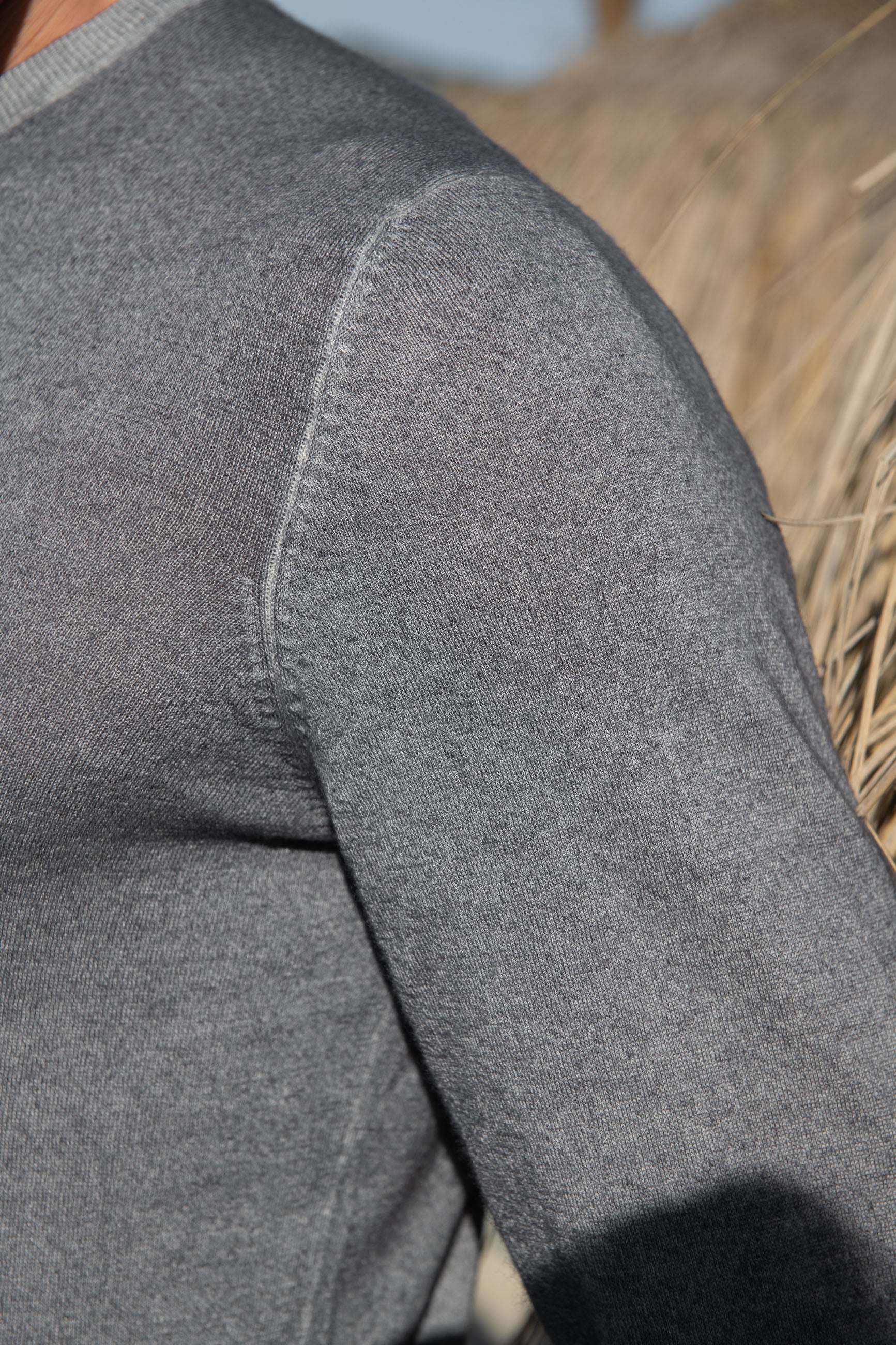 Grey superlight cashmere round neck – Made in italy - Image 3