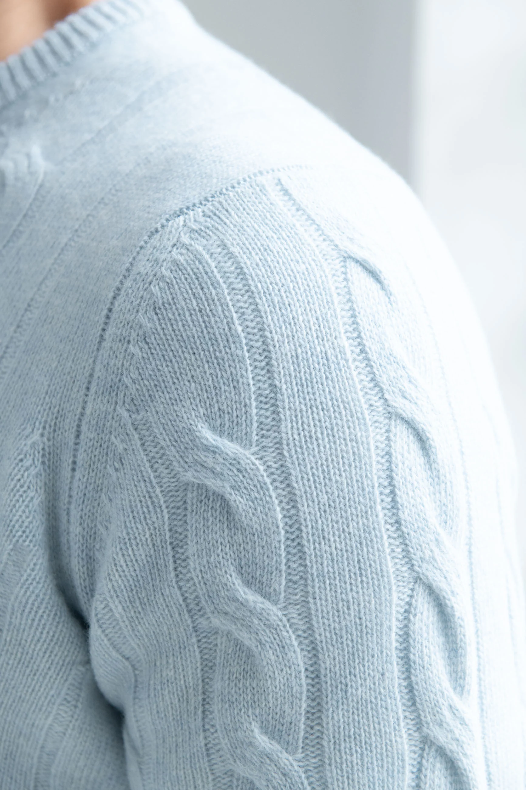 Light blue cable knit sweater – Made in italy - Image 5