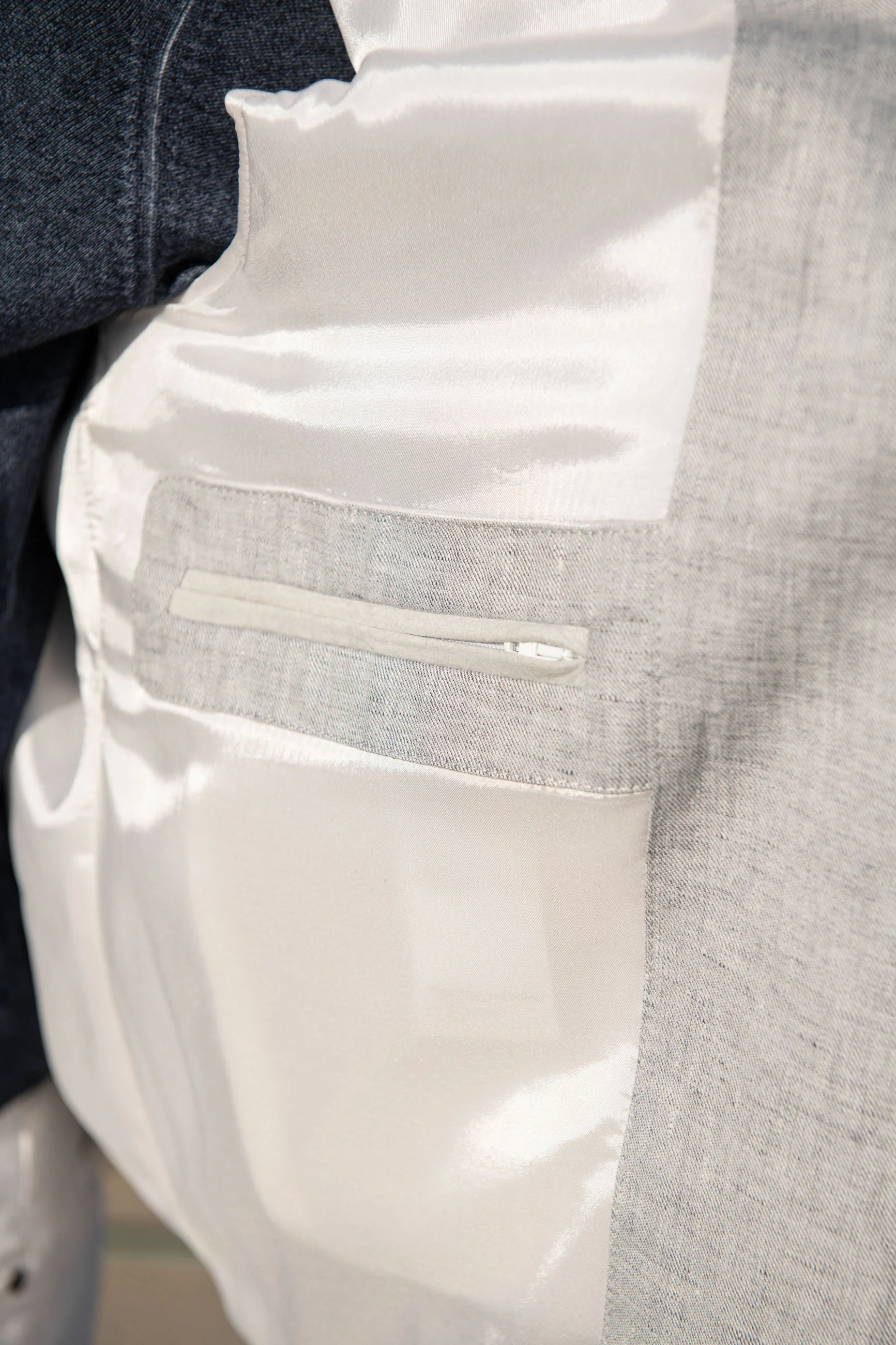 Chalk grey linen vest – Made in Italy - Image 6