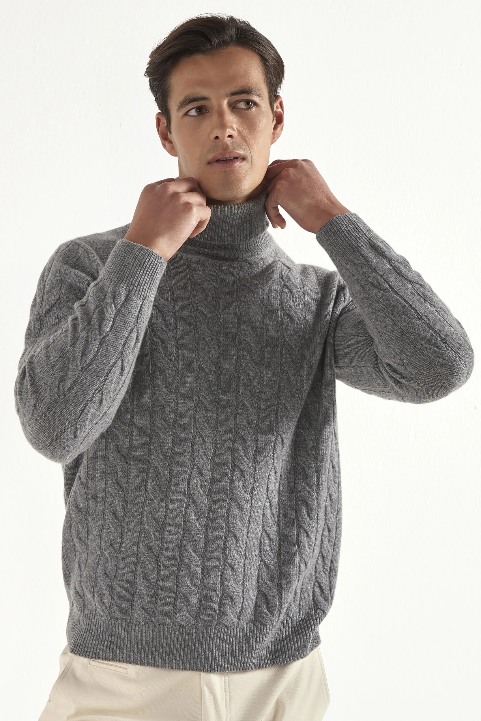 Mid grey cable knit turtleneck – Made in Italy - Image 3