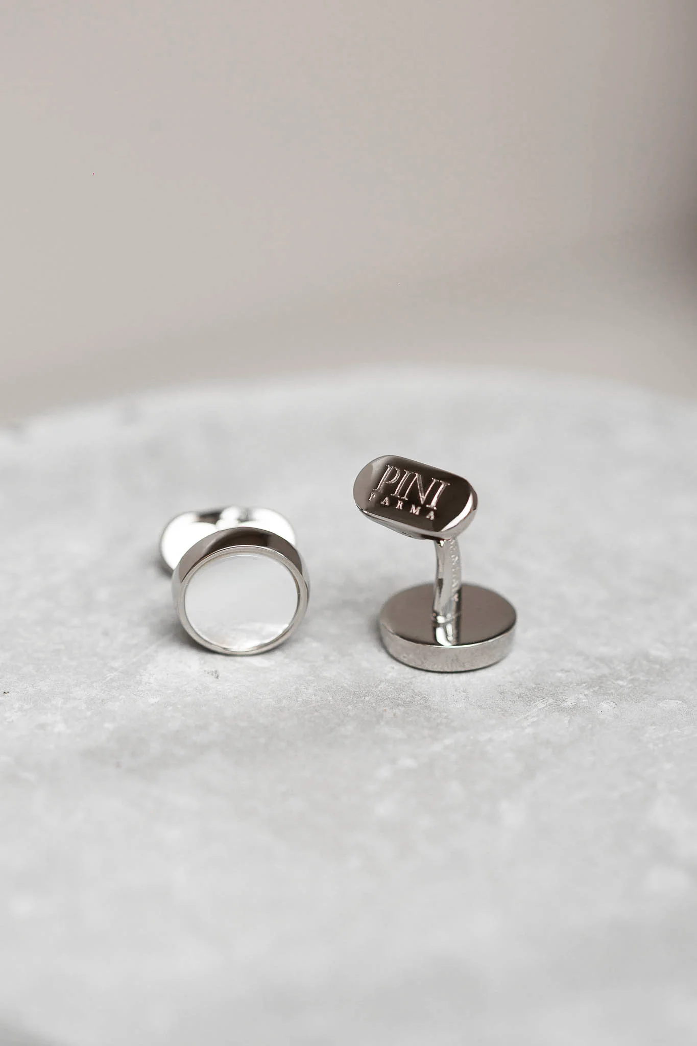 Mother of pearl cufflinks - Made in Italy - Image 3