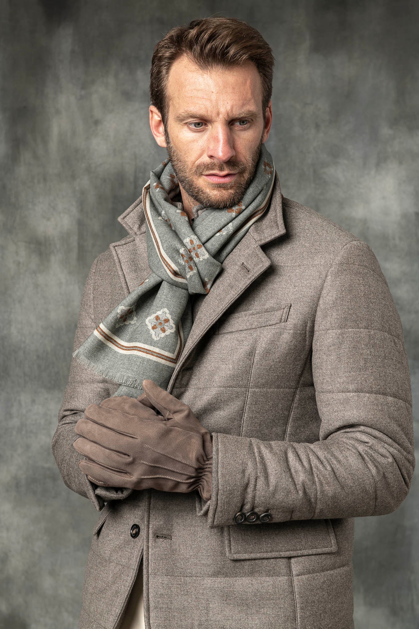 Taupe suede gloves - Made in Italy - Image 6