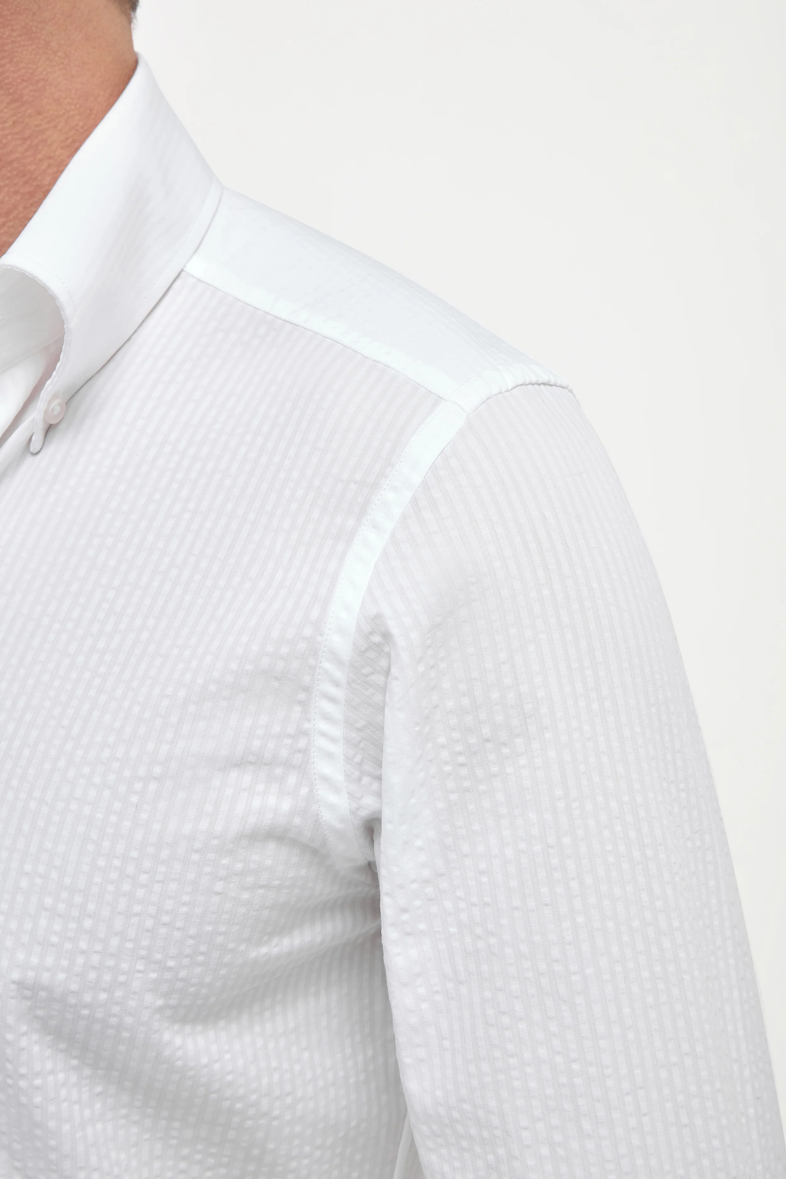 White seersucker button down shirt - Made In Italy - Image 2