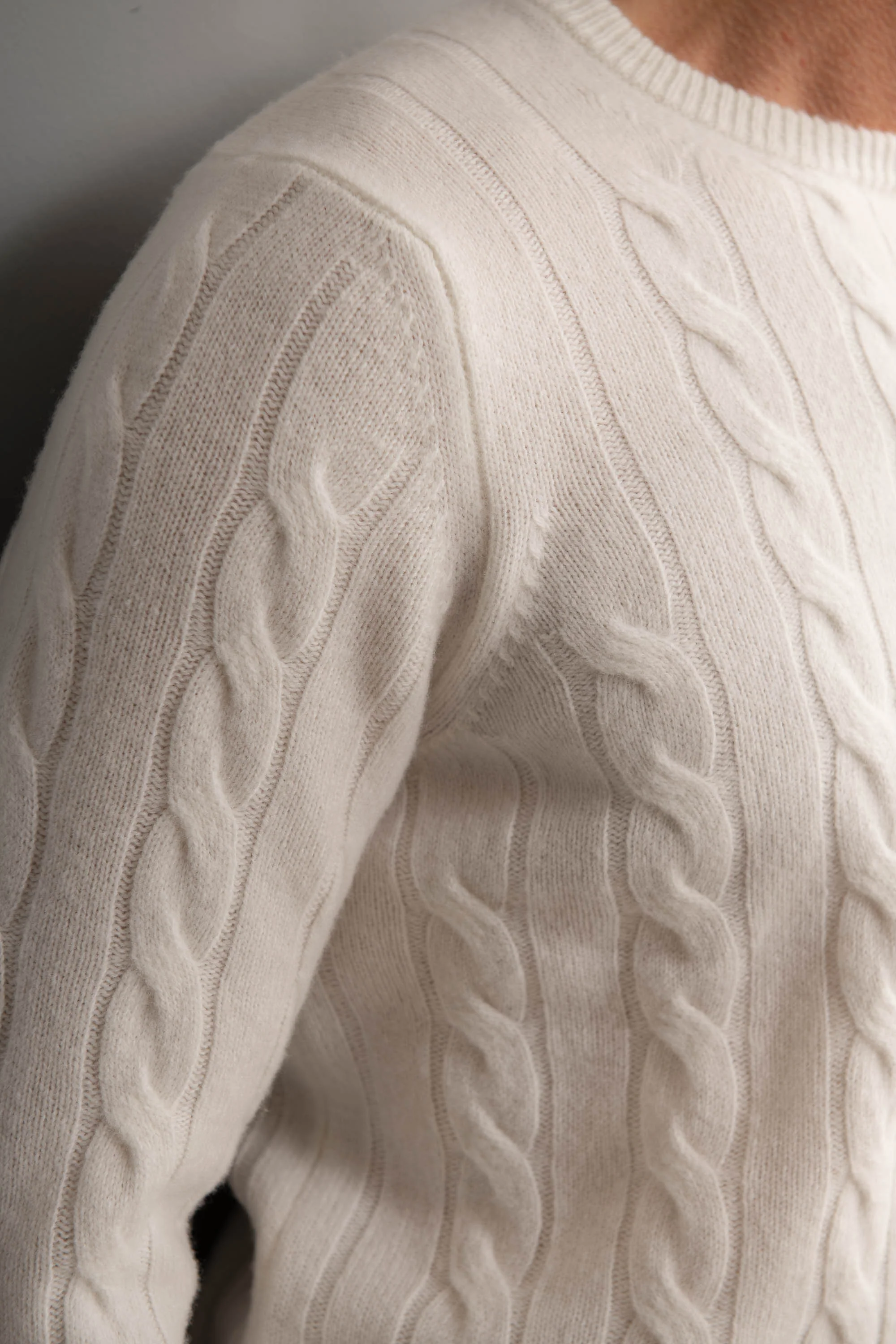 White cable knit sweater – Made in italy - Image 2